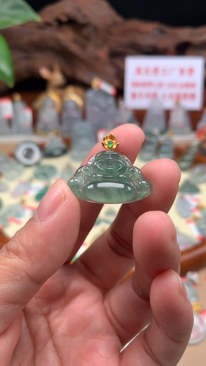 【闪购商品】翡翠吊坠(不含链)18K金镶嵌佛公
