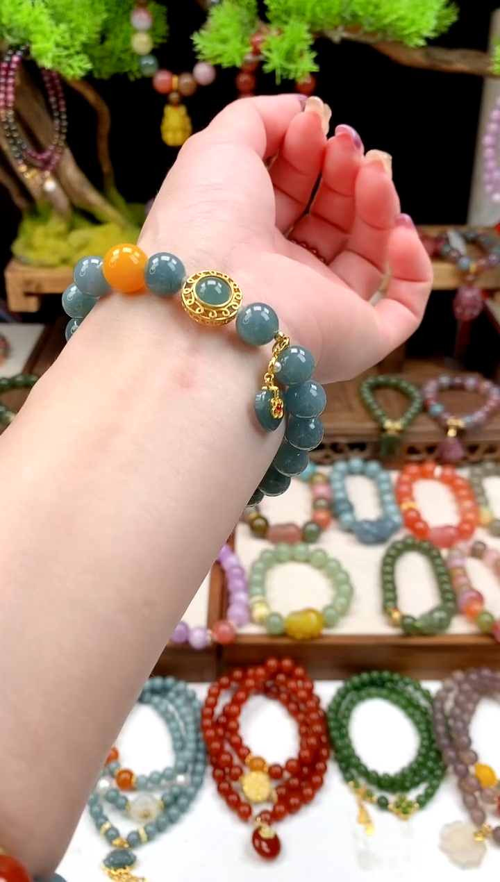 手饰翡翠未镶嵌翡翠