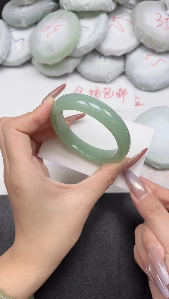 东凌女款手镯124-56 55