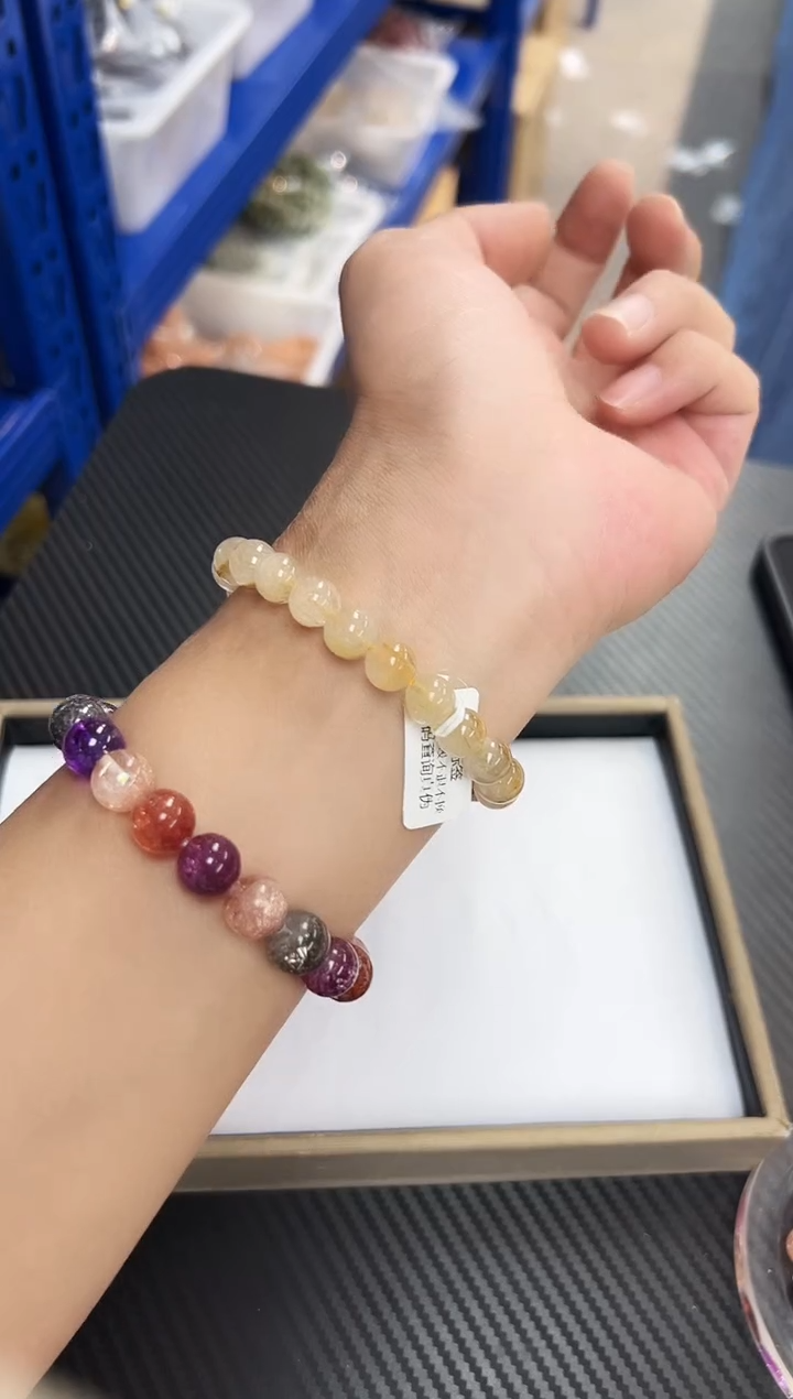 金发晶卡9+毫米单圈手串