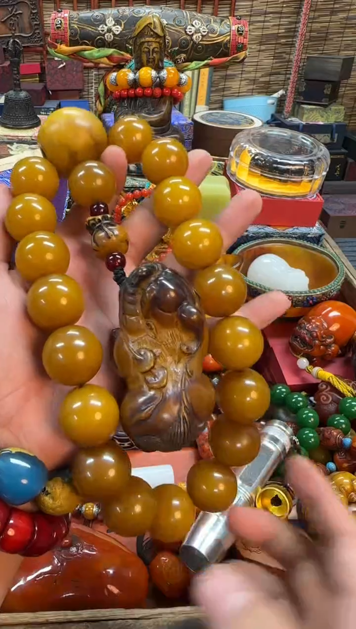 【闪购商品】蜜蜡裸石未镶嵌推荐好物如图所示