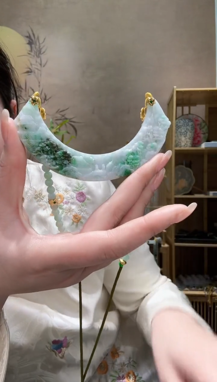 【闪购商品】翡翠颈饰未镶嵌吊坠