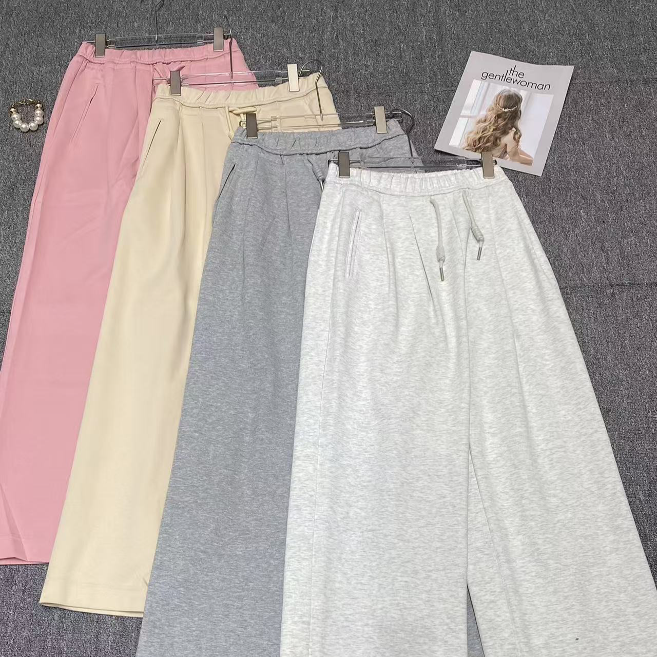 K82146ZZ 抽绳松紧腰卫裤