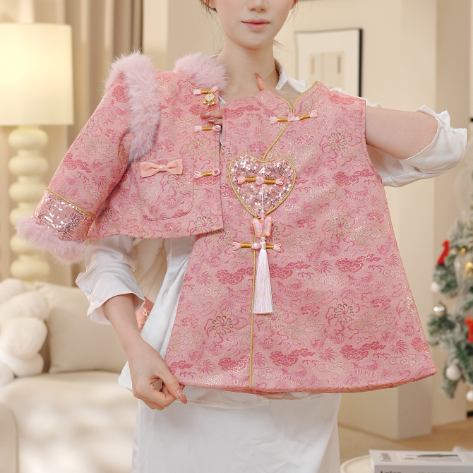 冬季女童夹棉加厚高级感粉色上衣外套背心裙套装两件套DA30980