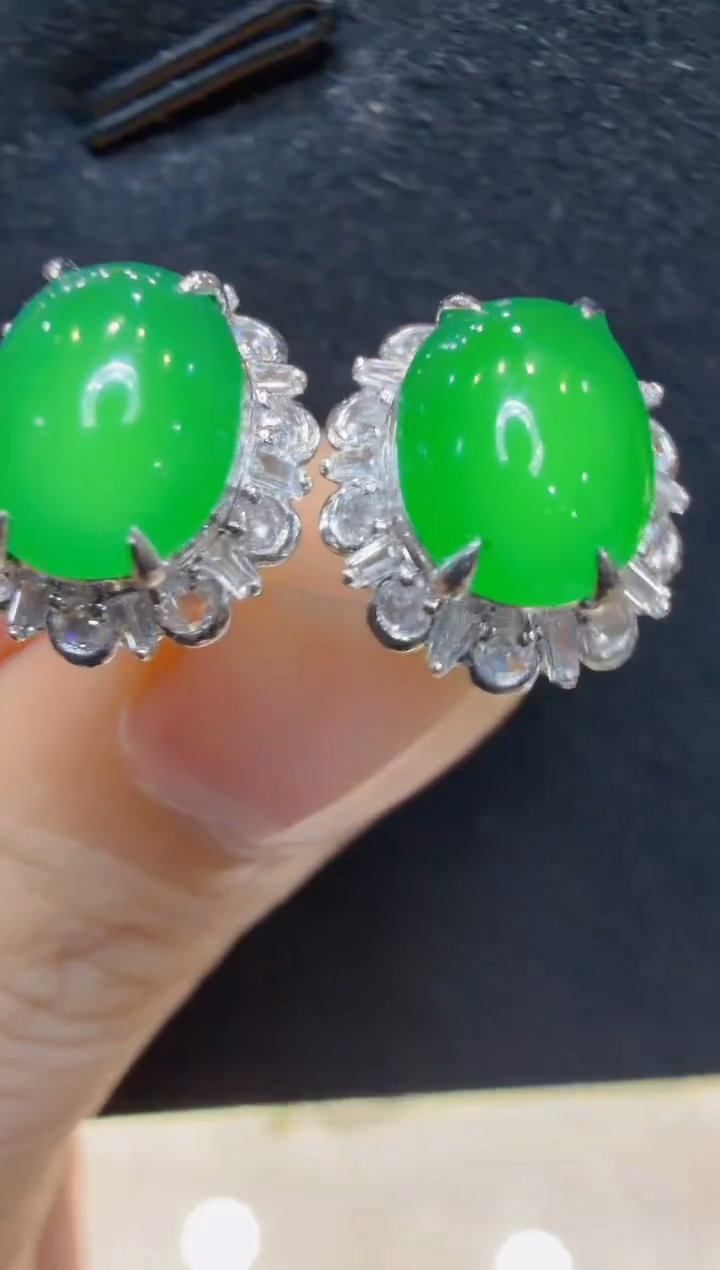 18K金镶嵌翡翠耳饰多样性团购发一件