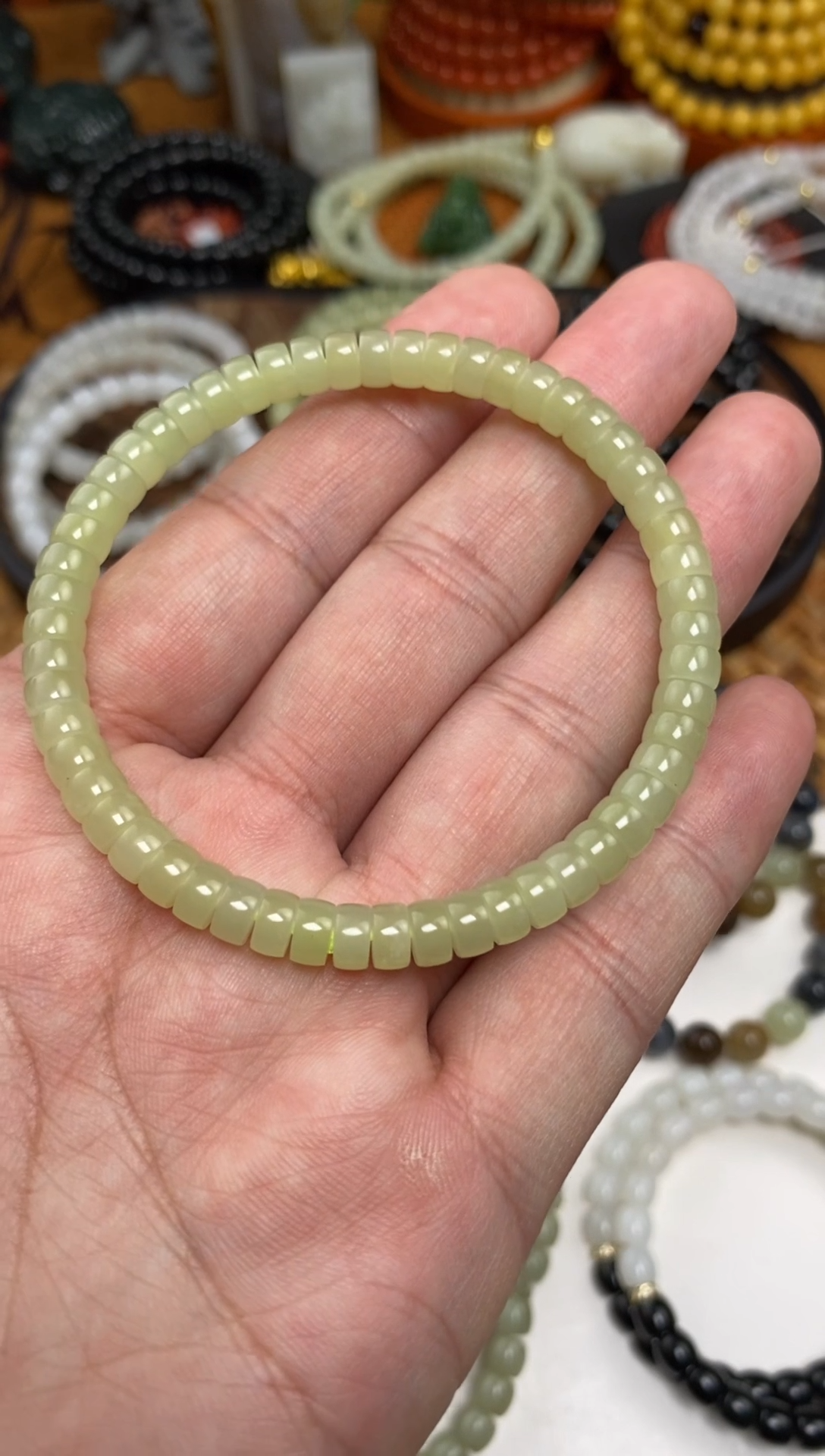 颈饰未镶嵌和田玉手串