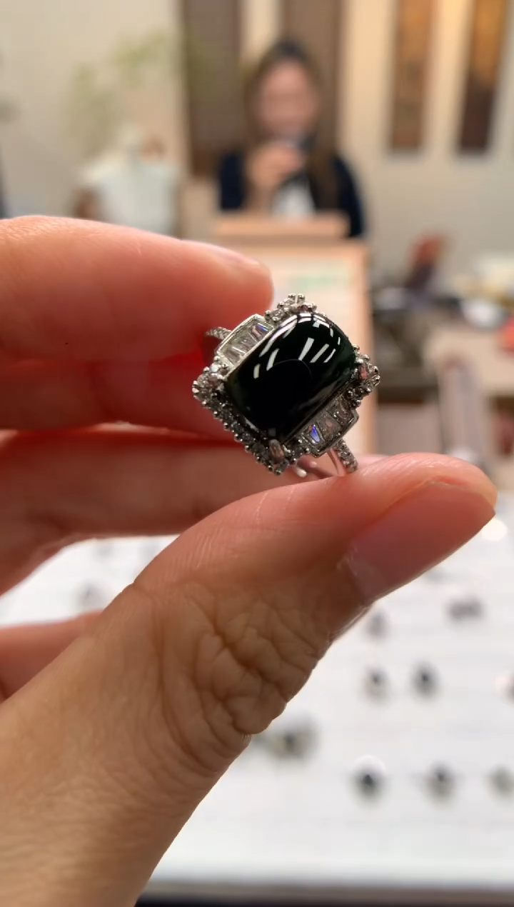 颈饰银S925镶嵌翡翠墨翠