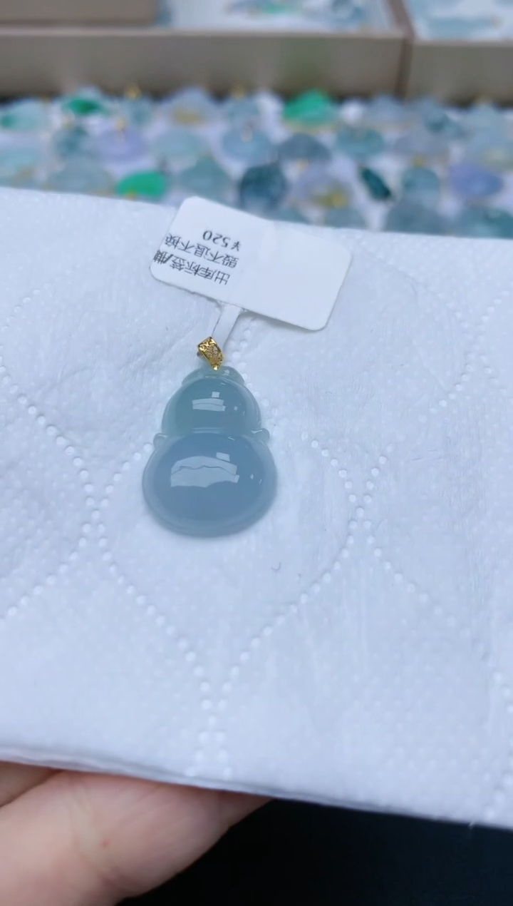 翡翠18K金镶嵌颈饰天然翡翠A货