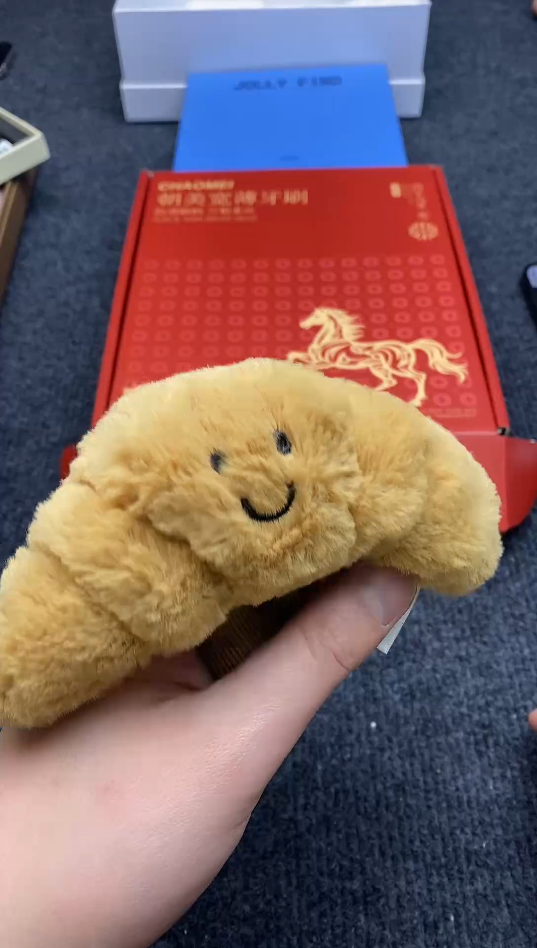 瓷片如图所示 平安高端礼品