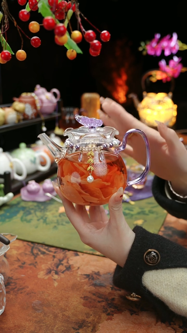 【闪购商品】紫色铃兰花茶壶+链子