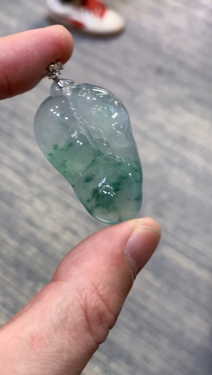 颈饰未镶嵌翡翠天然A货翡翠