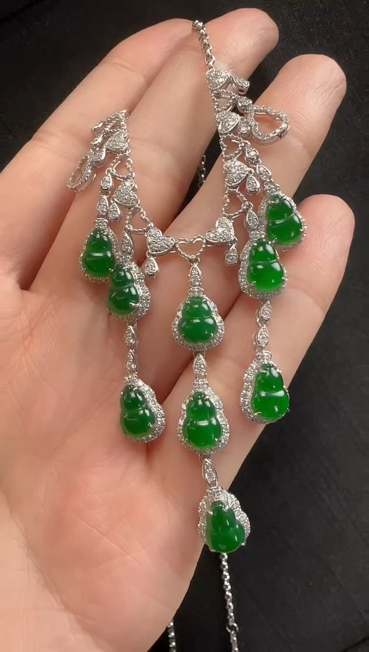 套链18K金镶嵌翡翠欢****️613葫芦一条