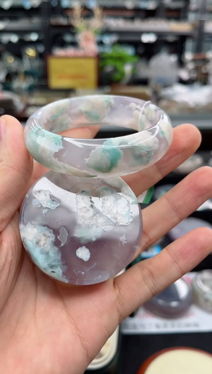 【闪购商品】石英质玉手镯未镶嵌55圈口（赠品镯心）6S9635