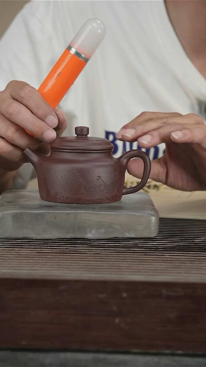 茶壶紫砂高工陈亚萍200CC带证98号