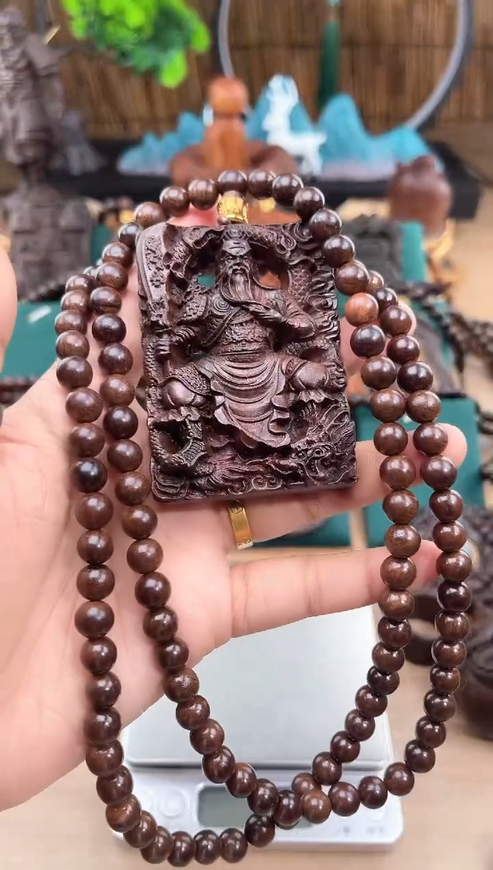 贡木吊坠《巴布亚贡木》新品御龙立刀关公+108颗