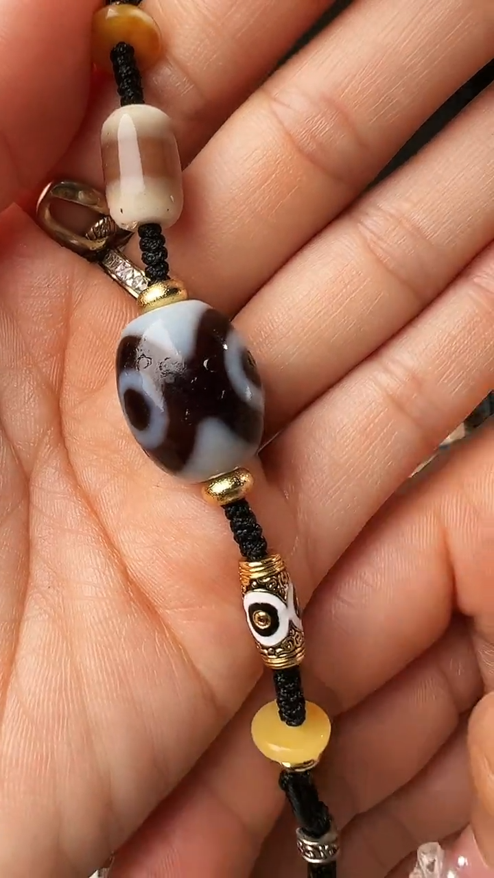 【闪购商品】玛瑙/玉髓颈饰未镶嵌三眼