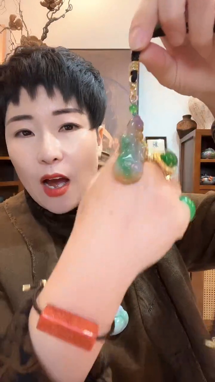 吊坠(赠链)未镶嵌翡翠327