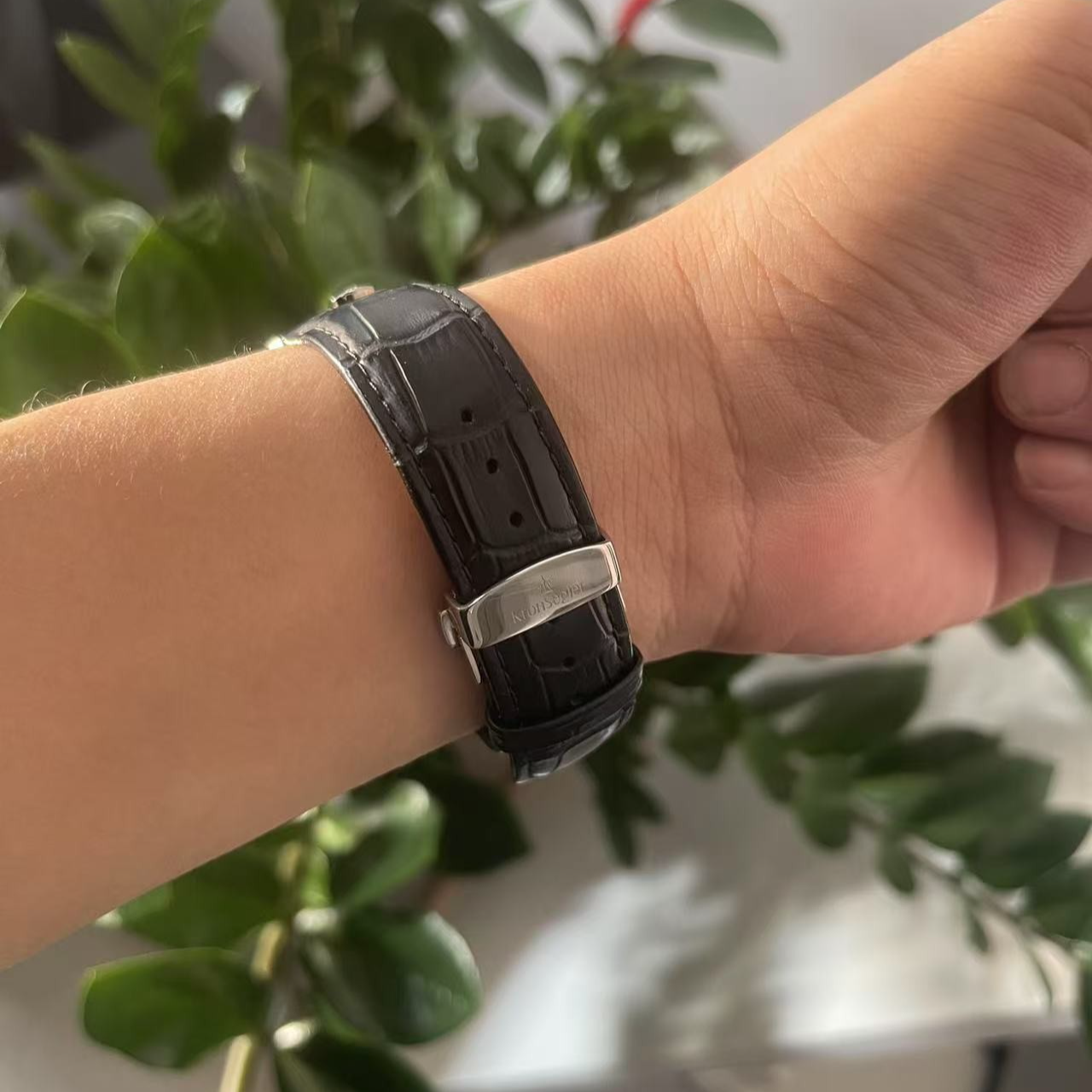 正品男士手表腕表表带饰品配件表带（直播间链接）