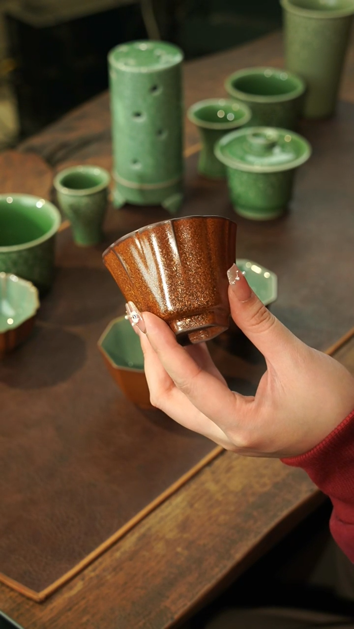 【闪购商品】瓷片瓷茶记 茶叶末釉 蕉叶杯