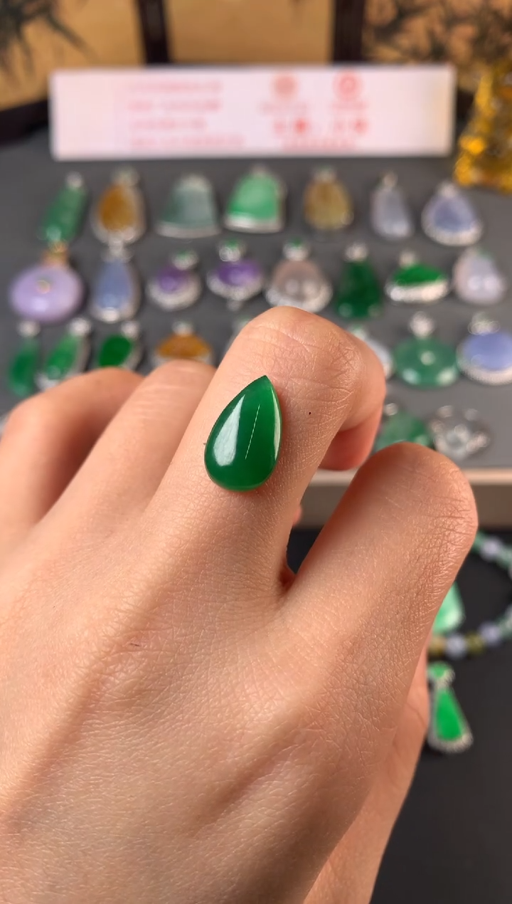 未镶嵌定制翡翠裸石（镶嵌定制）