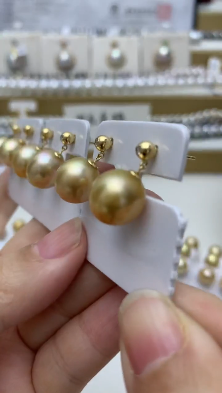 18K金镶嵌耳饰海水珍珠e57 多样性发其一