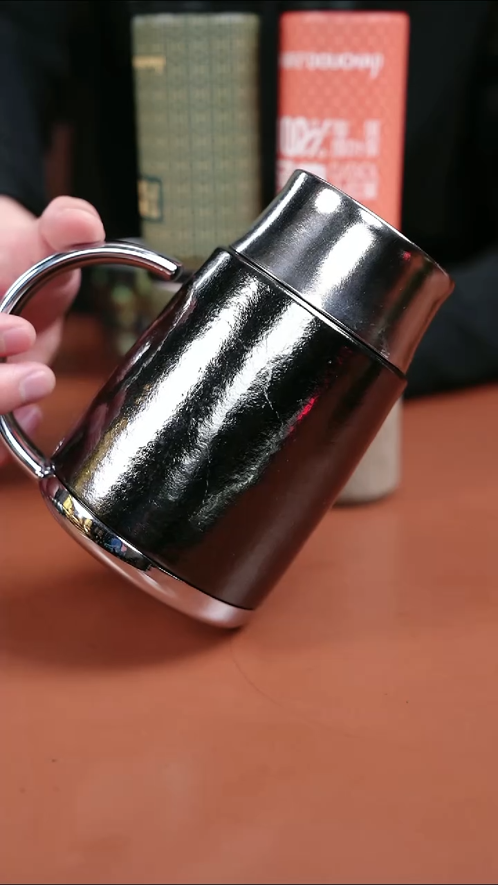 辉哥粉丝福利 茶忆办公杯+3罐稻米+1罐咕咕 黑武士