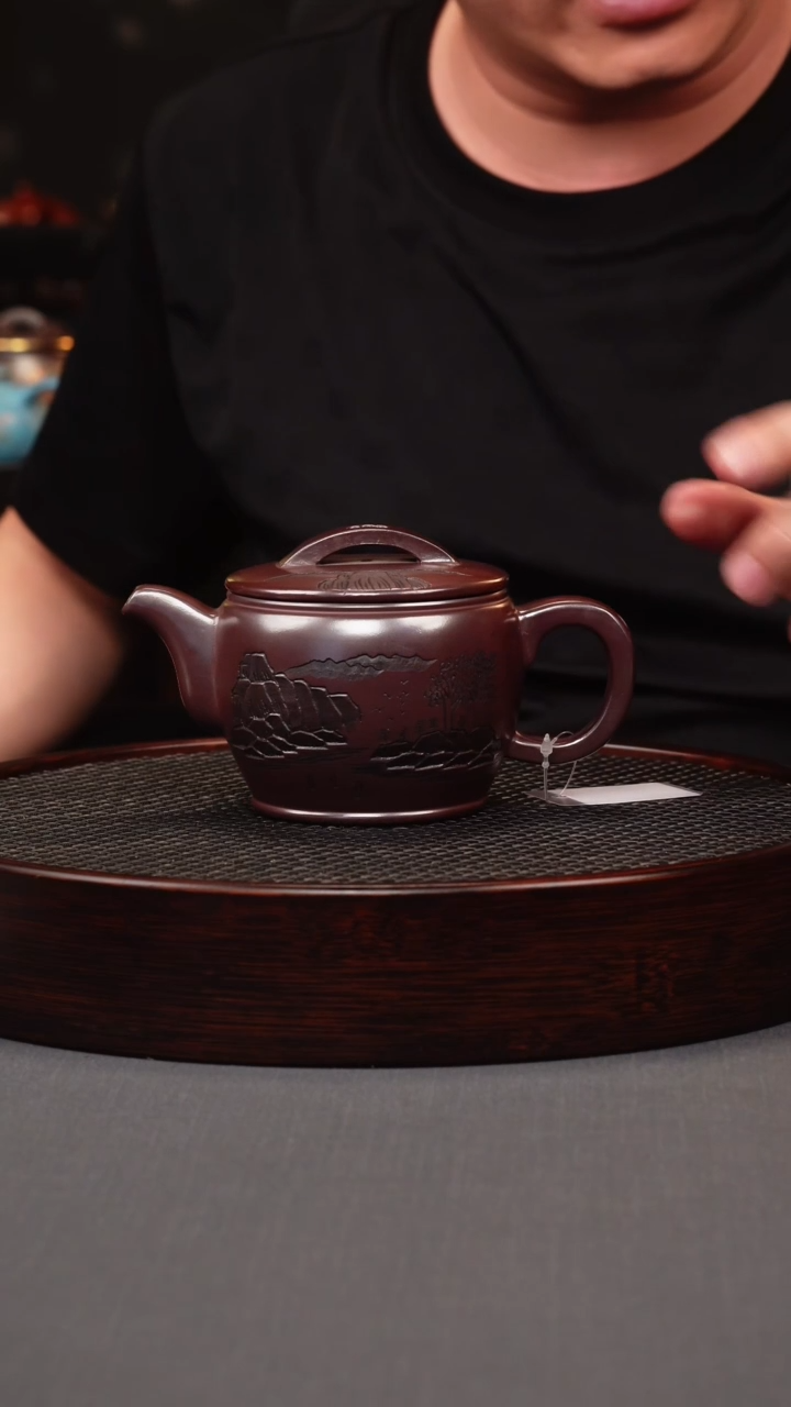 茶壶紫砂观山    汉瓦