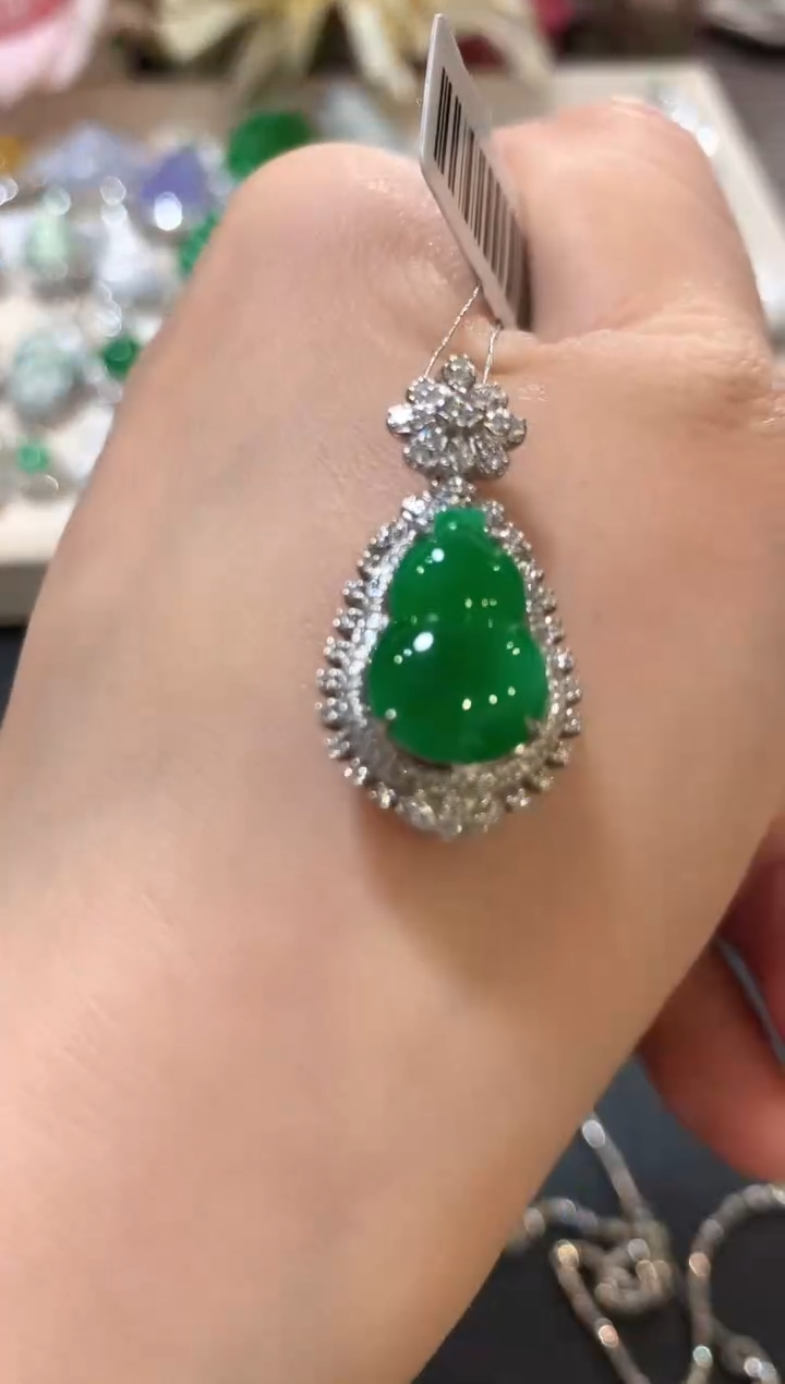 吊坠(不含链)18K金镶嵌翡翠z93 