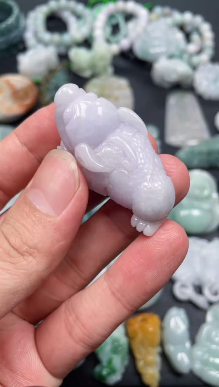 翡翠未镶嵌颈饰天然翡翠a货