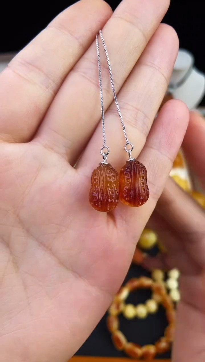 琥珀未镶嵌珠宝奇石柒月