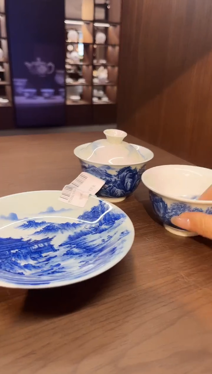 景德镇陶瓷余洪亮套组