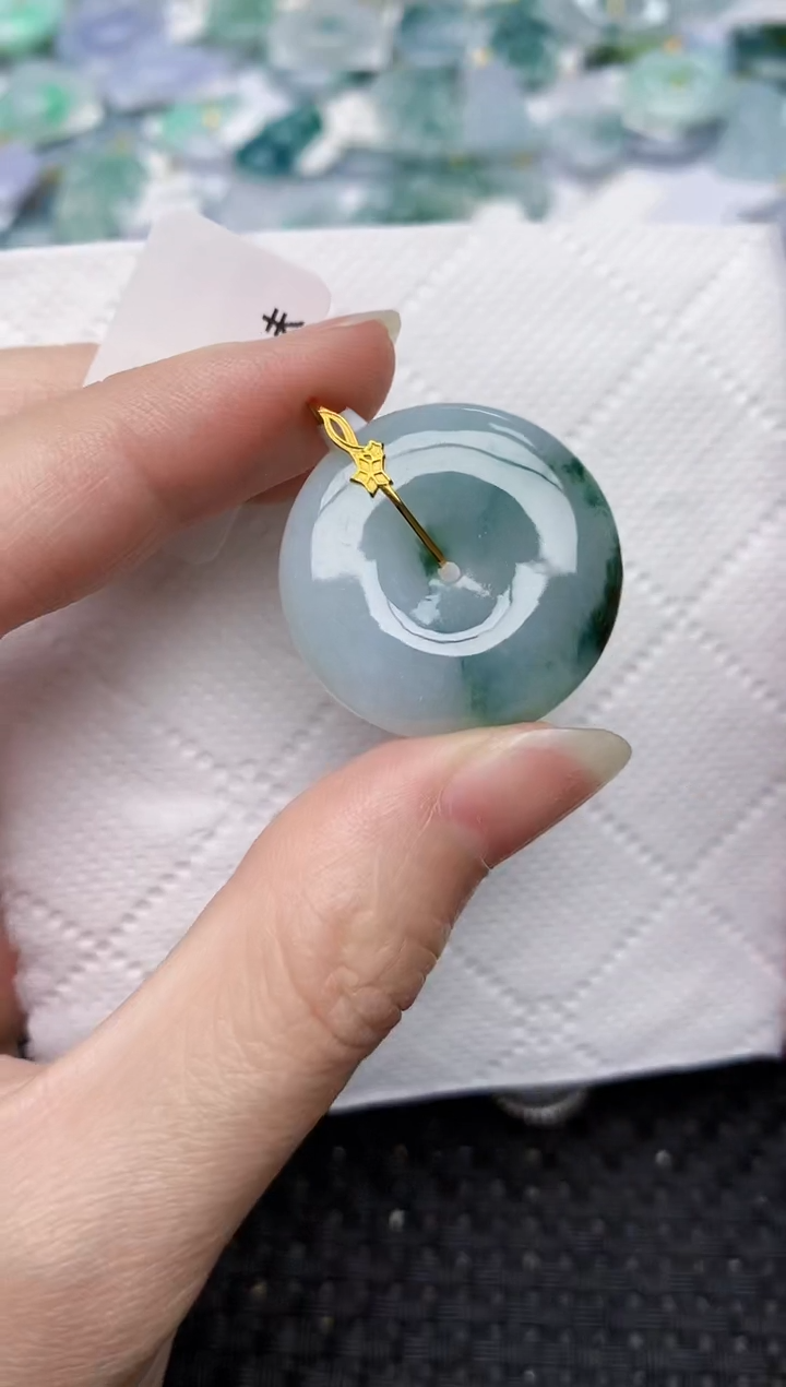 颈饰18K金镶嵌翡翠天然缅甸A货翡翠百元以上9元证书费自理