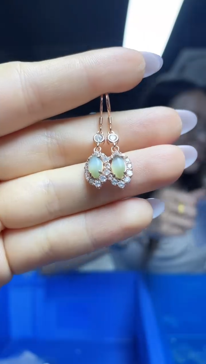 和田玉银S925镶嵌耳饰（多样性发一件）