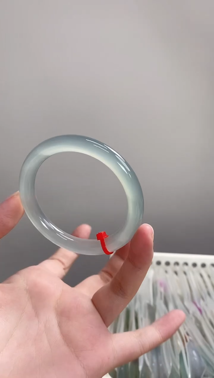 手镯玛瑙/玉髓未镶嵌56圈卡8