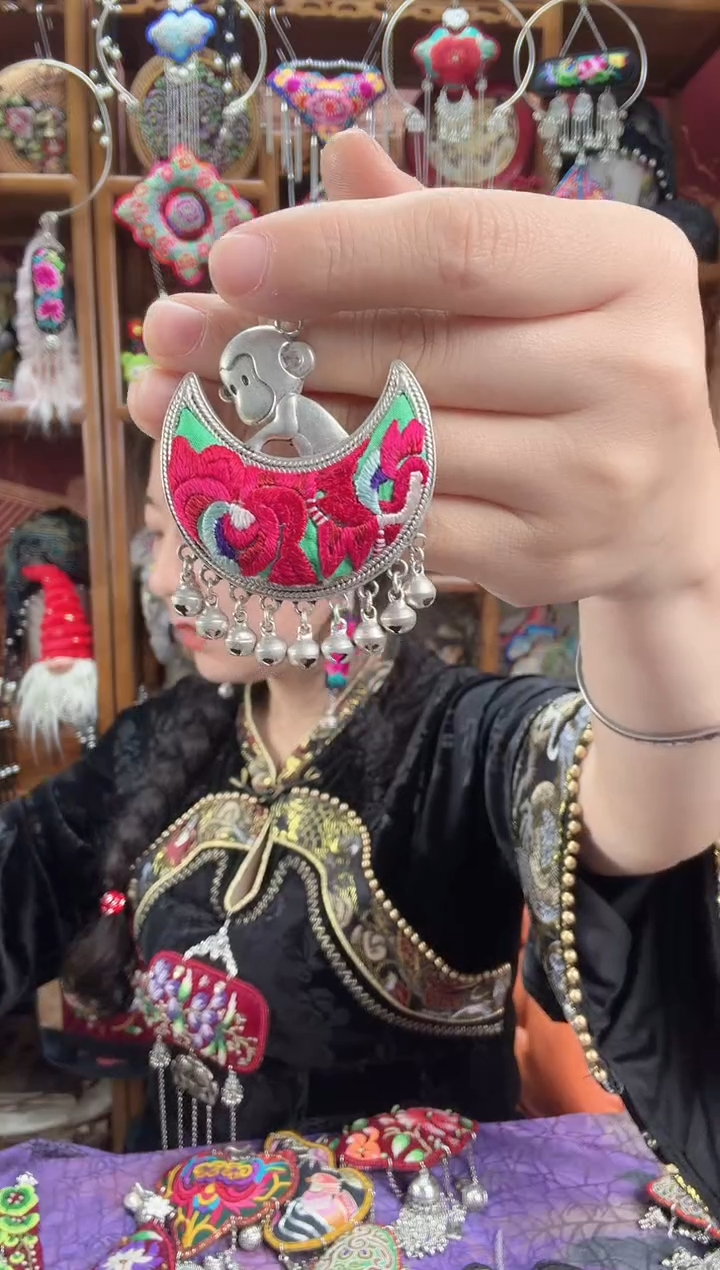 刺绣项链28甜甜家