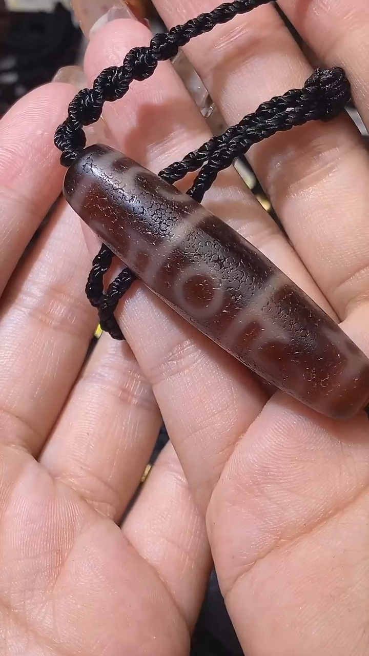 【闪购商品】玛瑙/玉髓颈饰未镶嵌Q31129莲师三眼项链