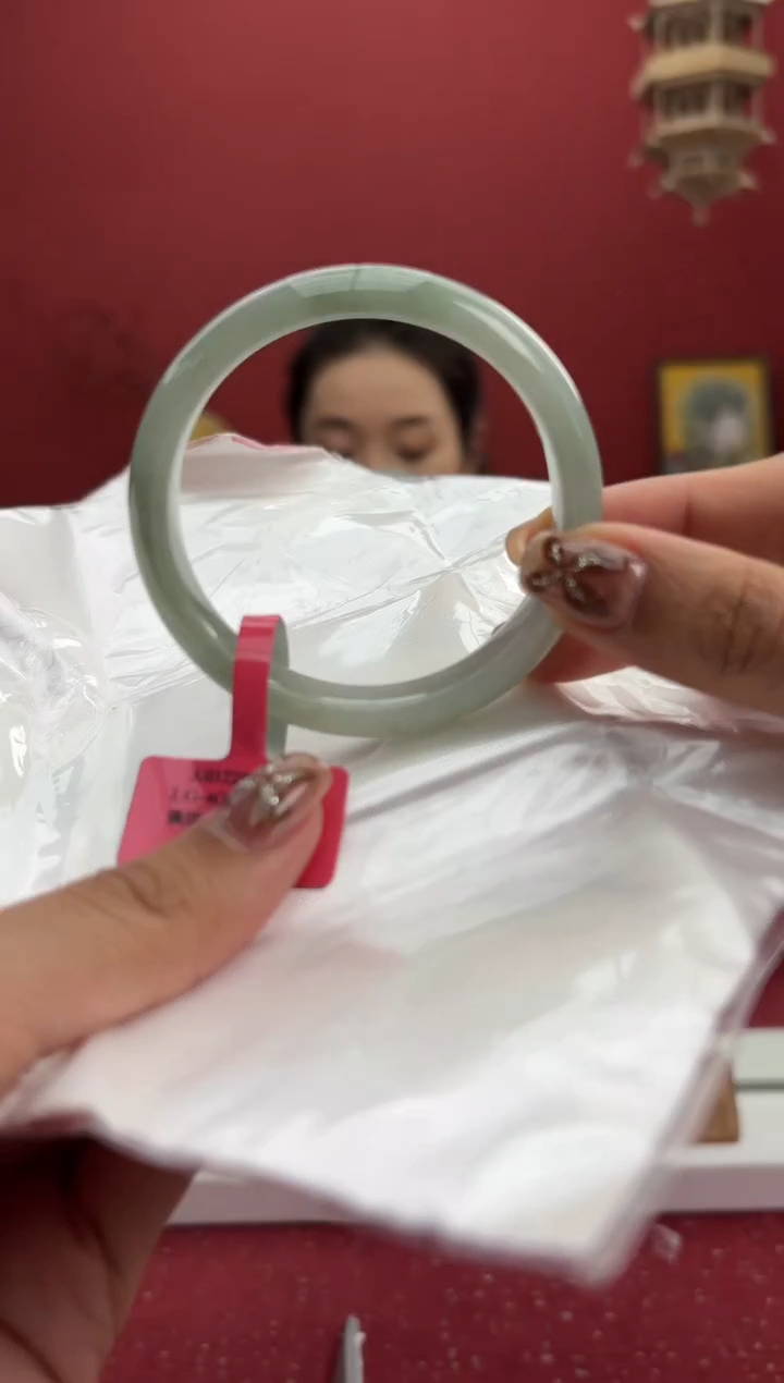 【闪购商品】翡翠手镯未镶嵌3手镯