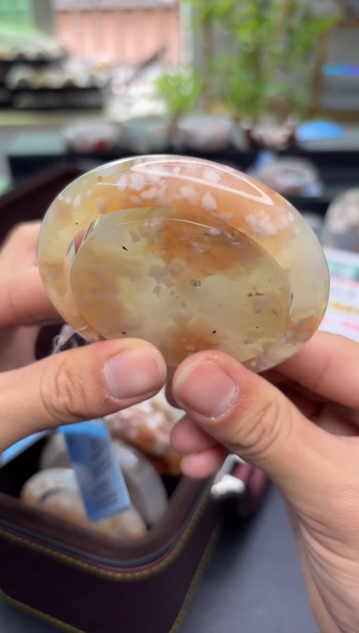 【闪购商品】石英质玉手镯未镶嵌C386(60圈赠送镯心)