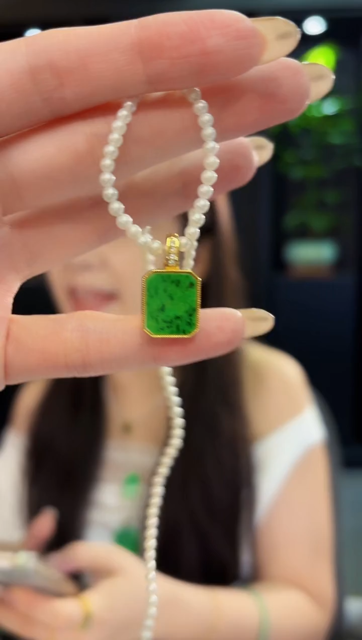 翡翠未镶嵌吊坠(不含链) 方糖 缅料A货/多样性发货/一件