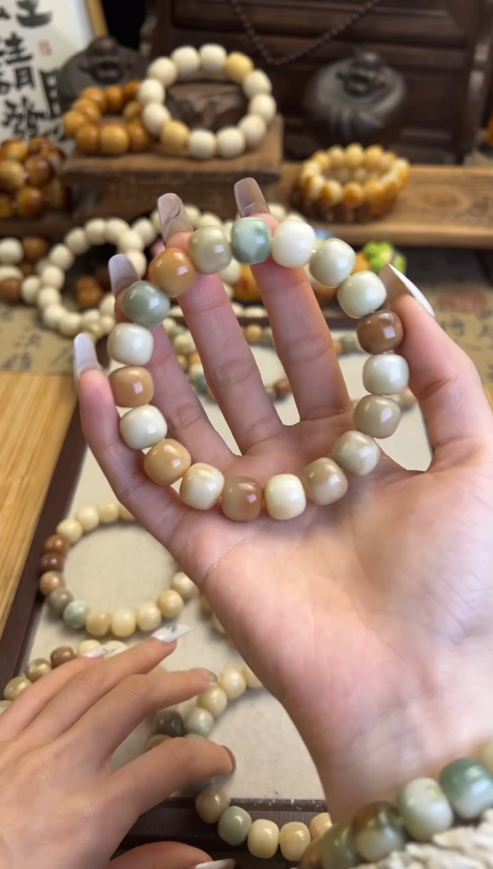 【闪购商品】菩提根/象牙果手串卡12石头糖桶珠手串