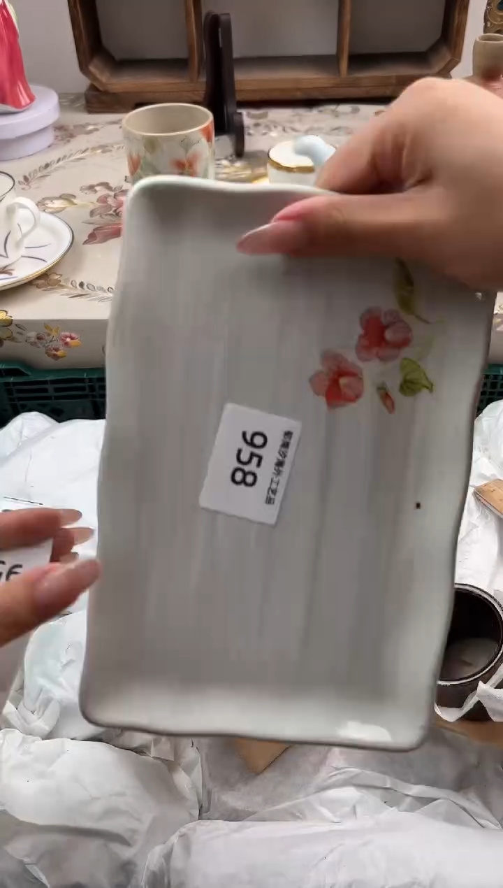 瓷片千*酱B         958