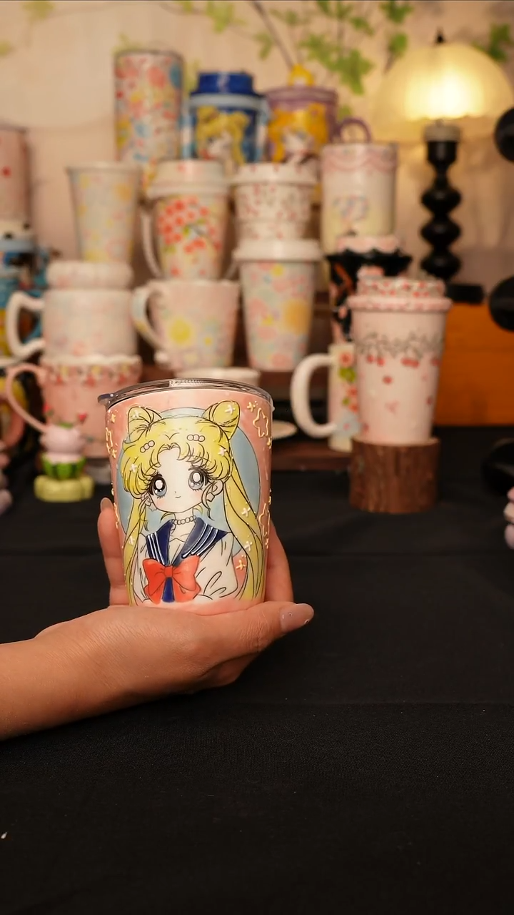 陶景德镇手绘的杯子 