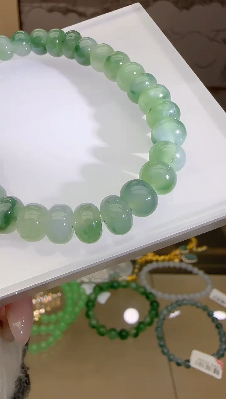 【闪购商品】翡翠手串未镶嵌团购多样性发一件