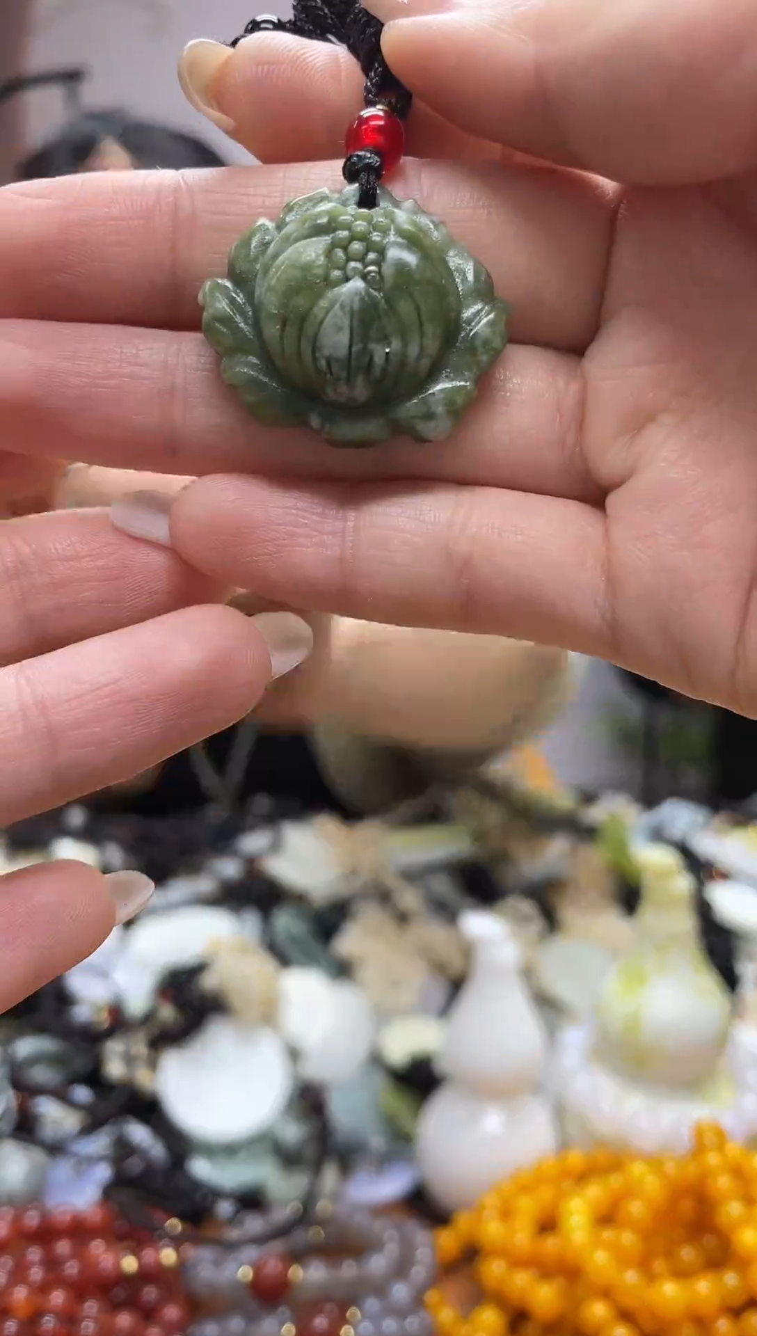 未镶嵌岫玉吊坠·