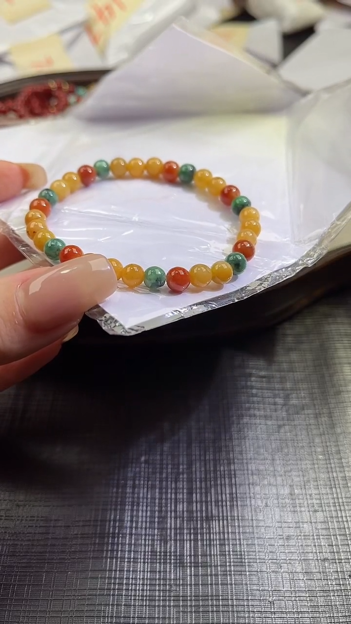 【闪购商品】翡翠手串未镶嵌100638512