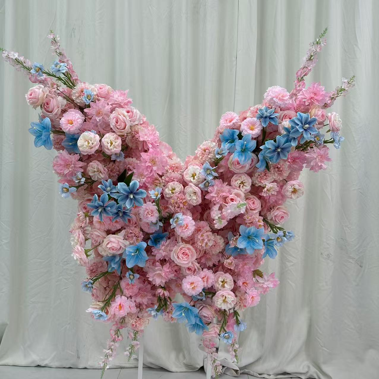 婚庆蝴蝶成品花艺|网红打卡板