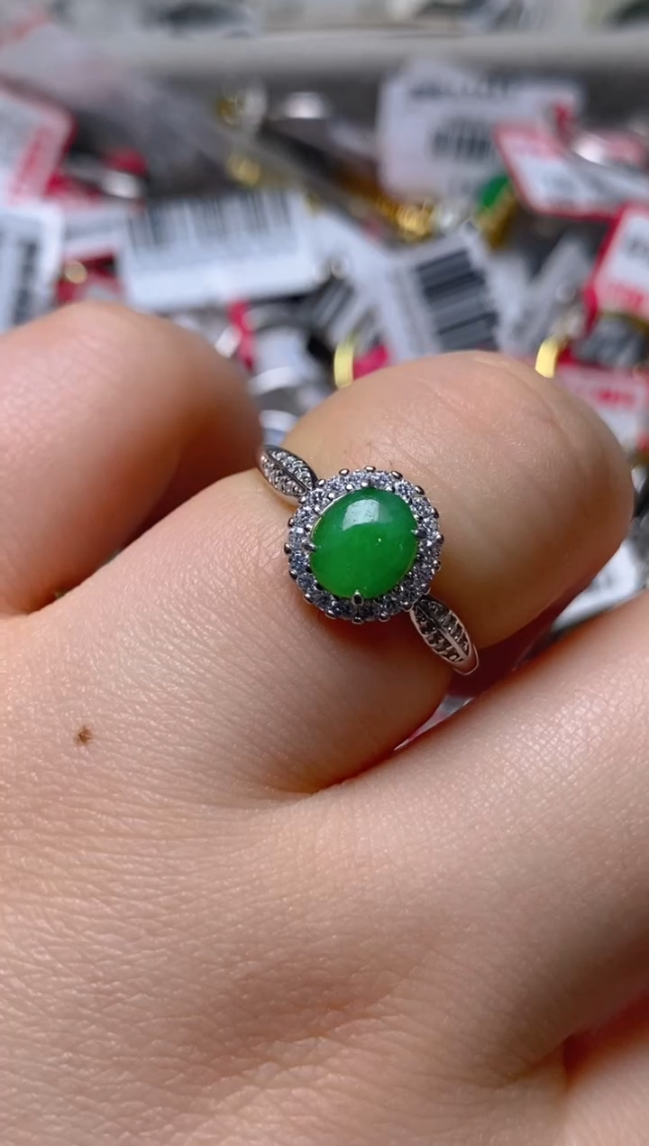 银S925镶嵌戒指翡翠百内无证书