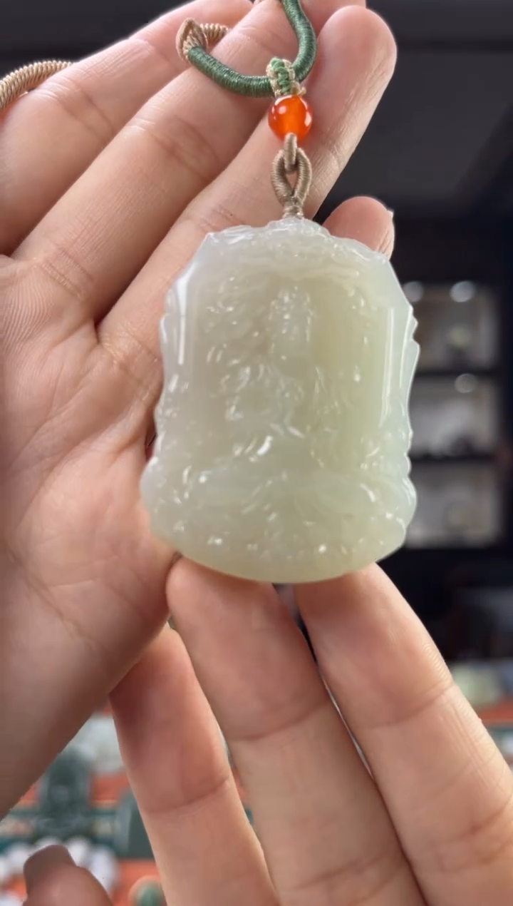 和田玉未镶嵌颈饰佩佩