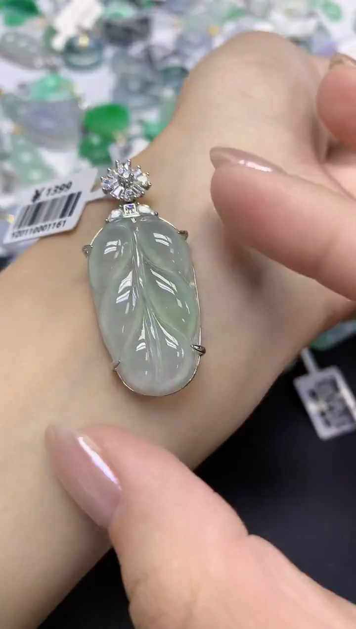 颈饰未镶嵌翡翠天然缅甸翡翠A货百元以上9元证书费自理