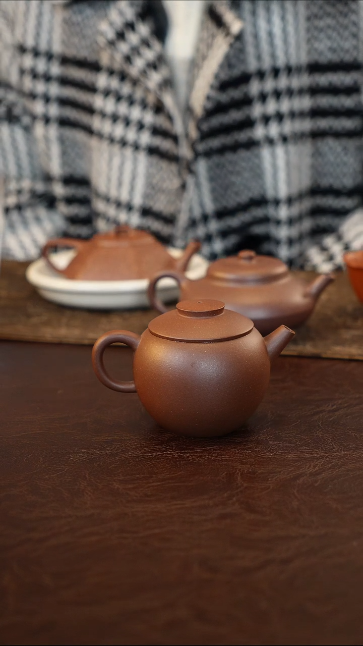 茶壶紫砂精工半手巨轮